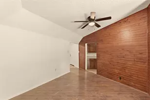 1001 Green Tree Dr, Weatherford, TX 76087 - Photo 27