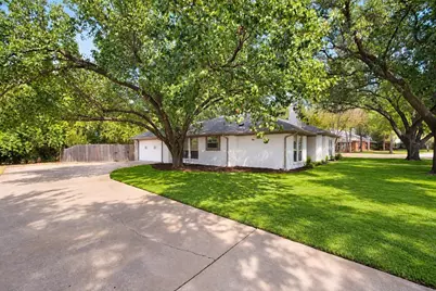 141 Baird Circle, Highland Village, TX 75077 - Photo 3