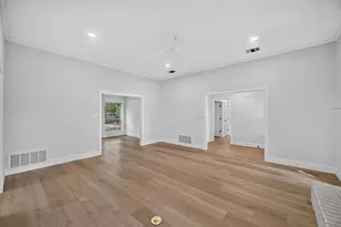141 Baird Cir, Highland Village, TX 75077 - Photo 5