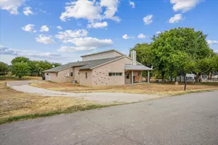 8252 Money Ln, Fort Worth, TX 76126 - Photo 9