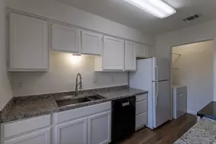 741 Woodland Ct, Kennedale, TX 76060 - Photo 5