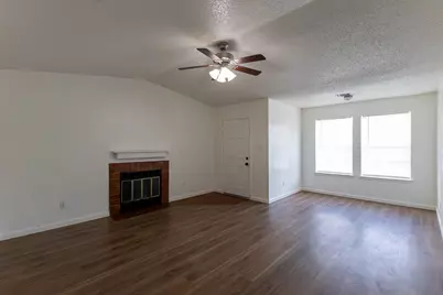 741 Woodland Court, Kennedale, TX 76060 - Photo 7