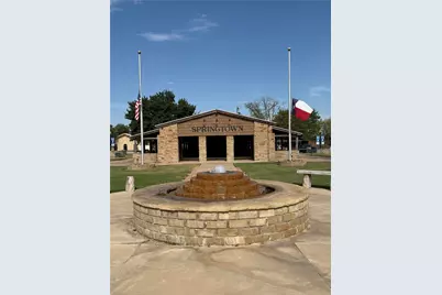 521 N Avenue Avenue E, Springtown, TX 76082 - Photo 13