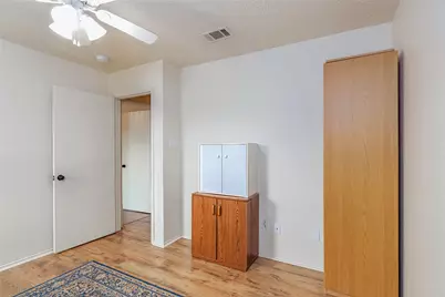 521 N Avenue E, Springtown, TX 76082 - Photo 19
