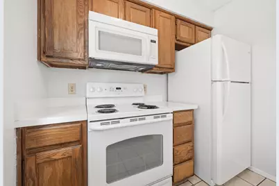 929 W Hickory Street #A10, Denton, TX 76201 - Photo 11