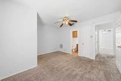 929 W Hickory Street #A10, Denton, TX 76201 - Photo 19