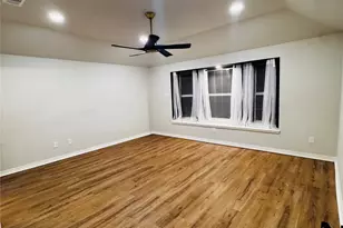709 Hollingsworth Ln, Red Oak, TX 75154 - Photo 19