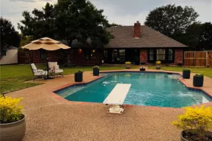 709 Hollingsworth Ln, Red Oak, TX 75154 - Photo 5