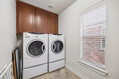 3605 Bowser Court, Dallas, TX 75219 - Photo 23