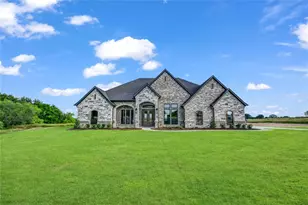 115 Turtle Back Ridge, Decatur, TX 76234 - Photo 1