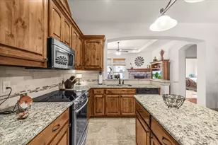 113 Cold Track Dr, Willow Park, TX 76008 - Photo 11