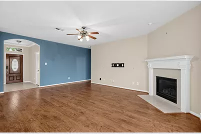 5812 Orchard Trail Drive, Pearland, TX 77581 - Photo 13