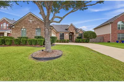 5812 Orchard Trail Drive, Pearland, TX 77581 - Photo 1