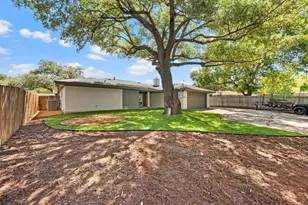 2719 N Cypress Cir, Plano, TX 75075 - Photo 17