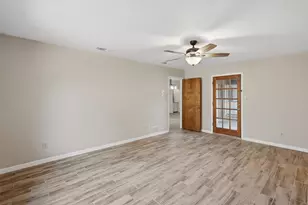 6437 Suncrest Ct, North Richland Hills, TX 76180 - Photo 29