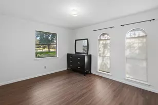 6437 Suncrest Ct, North Richland Hills, TX 76180 - Photo 21