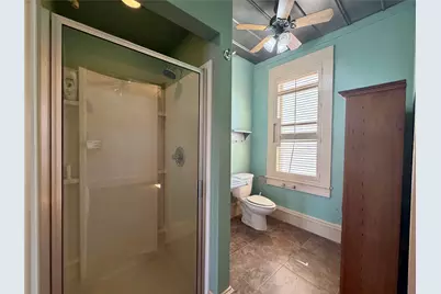 227 W Oak Street #B, Denton, TX 76201 - Photo 7