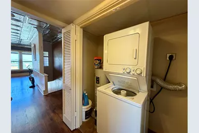 227 W Oak Street #B, Denton, TX 76201 - Photo 9