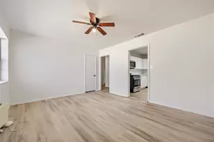 1007 Westway St, Denton, TX 76201 - Photo 5
