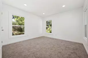 2661 Hudspeth Ave, Dallas, TX 75216 - Photo 9