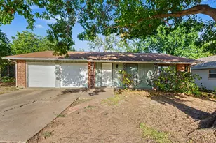 3432 Whippoorwill Ln, Irving, TX 75062 - Photo 1