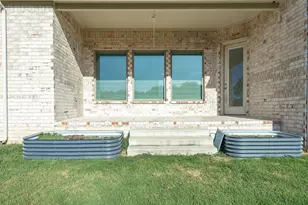 1301 Carnoustie Dr, Ennis, TX 75119 - Photo 37