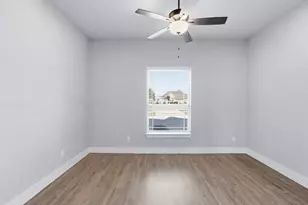 1301 Carnoustie Dr, Ennis, TX 75119 - Photo 15