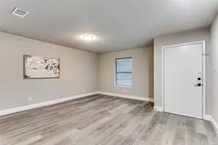 2801 Wren Ave, Fort Worth, TX 76133 - Photo 13