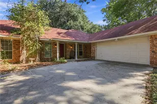 1309 Oxford Ln, Denton, TX 76209 - Photo 3
