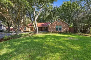 1309 Oxford Ln, Denton, TX 76209 - Photo 1