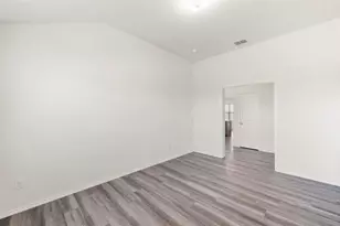 2901 Panhandle Dr, Heartland, TX 75126 - Photo 11