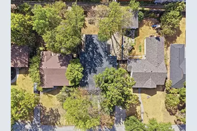 2908 Ryan Place Drive, Fort Worth, TX 76110 - Photo 29