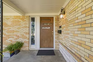 2908 Ryan Pl Dr, Fort Worth, TX 76110 - Photo 7