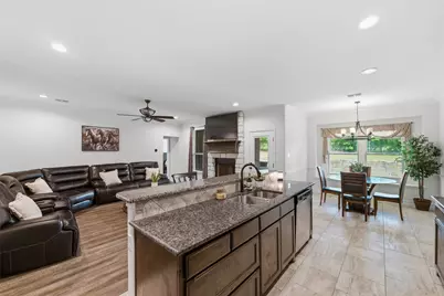 2501 Bunker Hill Drive, Burleson, TX 76028 - Photo 13
