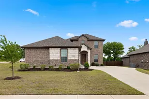 2501 Bunker Hill Dr, Burleson, TX 76028 - Photo 1