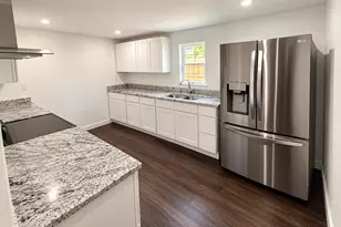2940 Livingston Ave, Fort Worth, TX 76110 - Photo 11