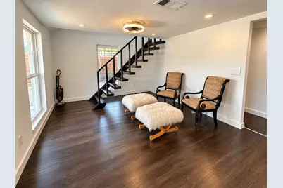 2940 Livingston Avenue, Fort Worth, TX 76110 - Photo 9
