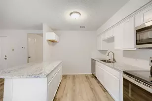 3332 Chalmette Ct, Forest Hill, TX 76140 - Photo 15