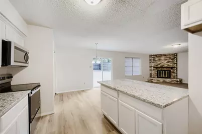 3332 Chalmette Court, Forest Hill, TX 76140 - Photo 13