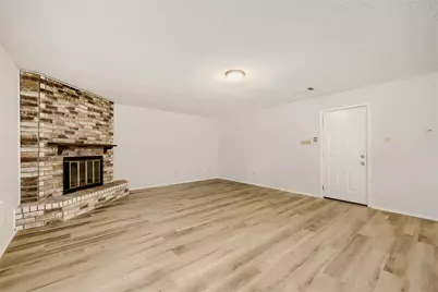 3332 Chalmette Court, Forest Hill, TX 76140 - Photo 5
