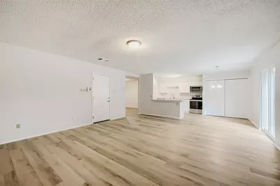 3332 Chalmette Court, Forest Hill, TX 76140 - Photo 7