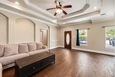 910 English Street, Irving, TX 75061 - Photo 3