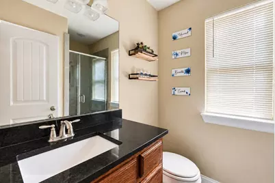 910 English Street, Irving, TX 75061 - Photo 15