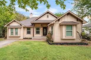 910 English St, Irving, TX 75061 - Photo 1