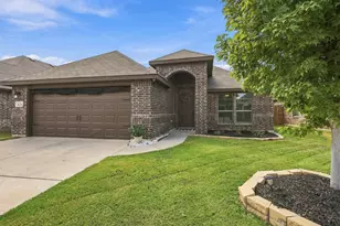 4153 Mountain Meadow Rd, Fort Worth, TX 76036 - Photo 3