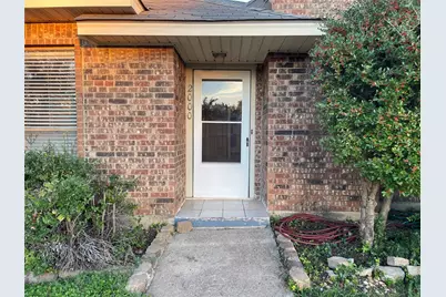 2000 Ann Avenue, Carrollton, TX 75006 - Photo 1