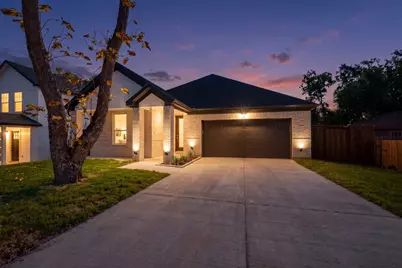 403 S Medora Street, Terrell, TX 75160 - Photo 1