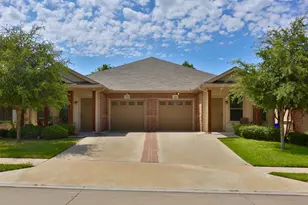371 Orbit Dr, Lavon, TX 75166 - Photo 1