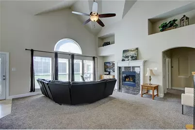 6917 Shady View Court, Sachse, TX 75048 - Photo 9