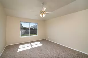 14617 Eaglemont Dr, Little Elm, TX 75068 - Photo 11